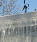 how to avoid ice dams on roofs